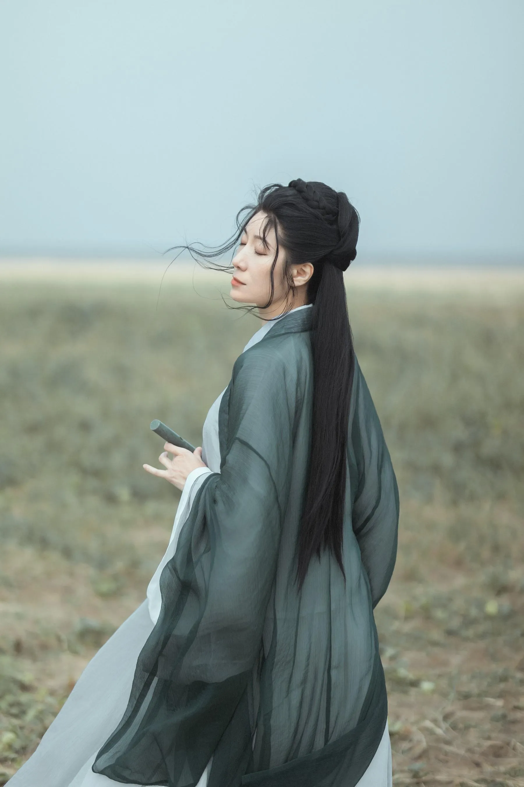 [YITUYU艺图语]2021.10.21 天涯倦客 何佳 [26P]插图6